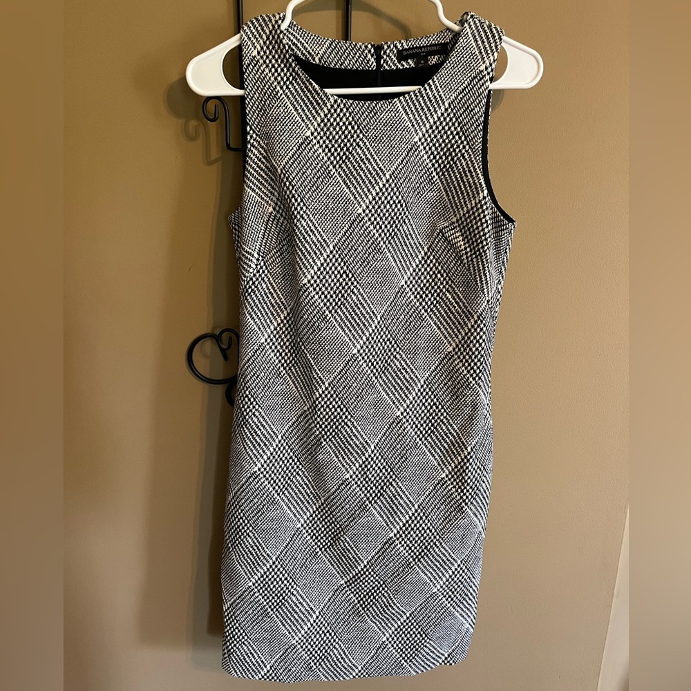 Banana Republic Black and White Plaid Midi Dress